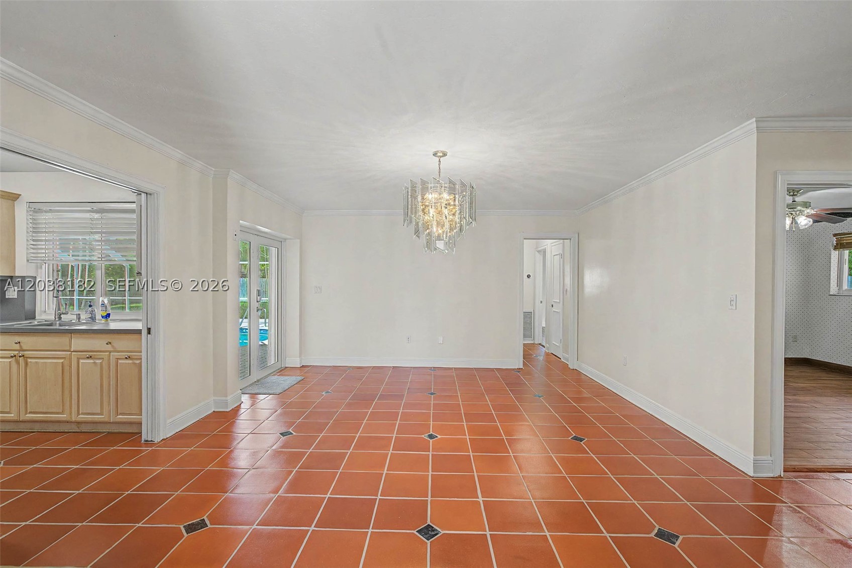 Charlotte Ests - Residential