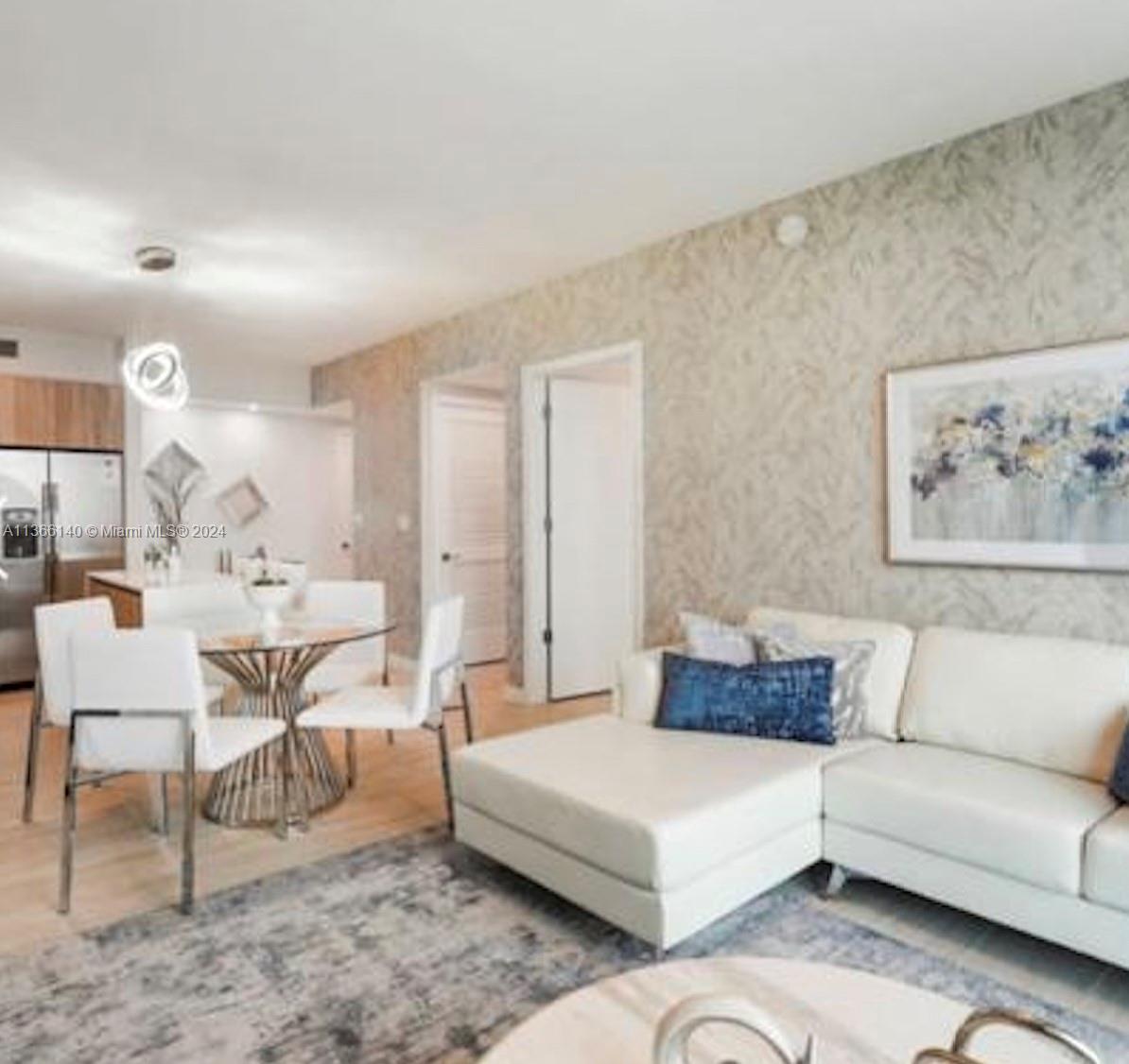 QUADRO CONDO - Residential Lease