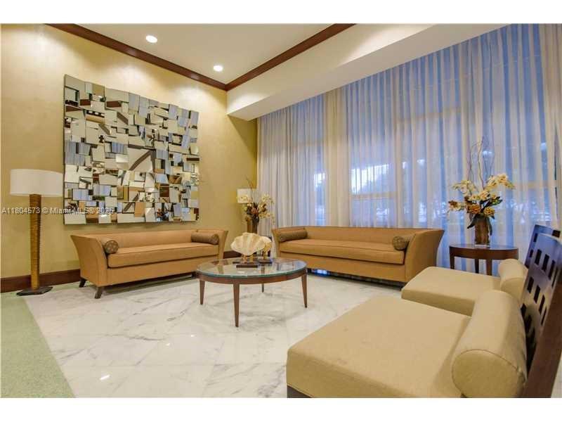 LA PERLA CONDO - Residential