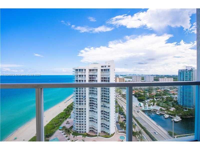 LA PERLA CONDO - Residential