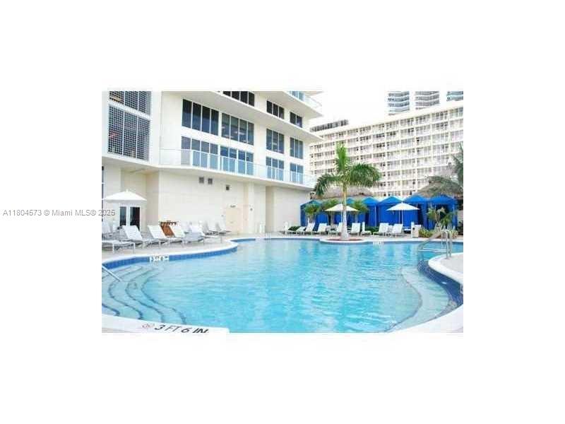LA PERLA CONDO - Residential