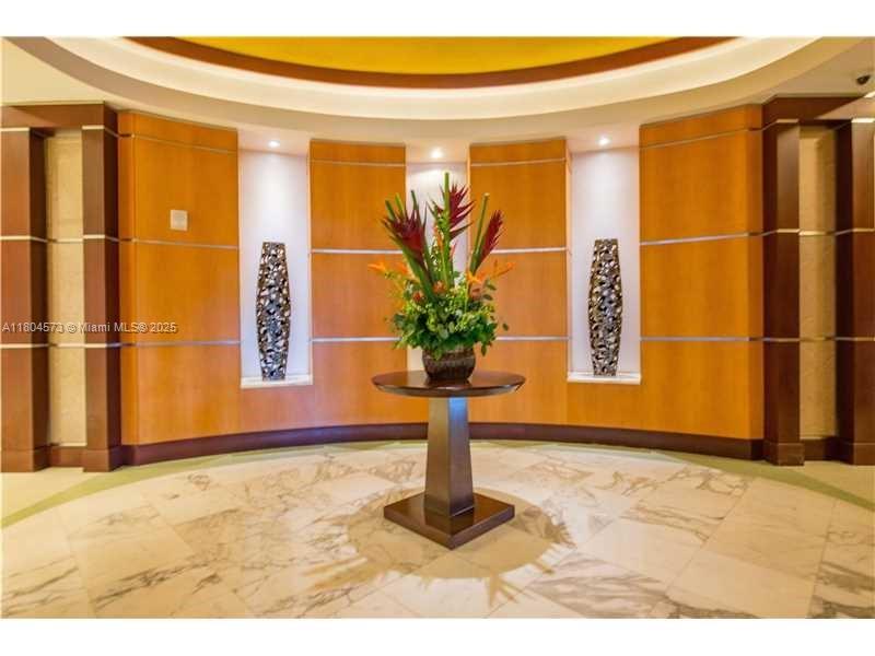 LA PERLA CONDO - Residential