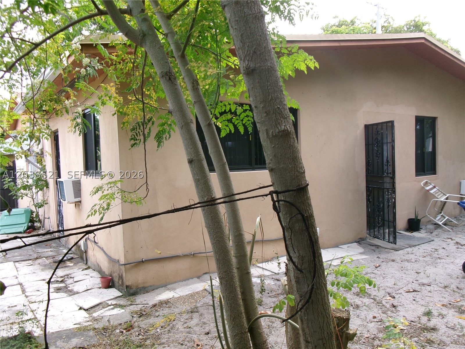 CON-GIA MNR - Residential