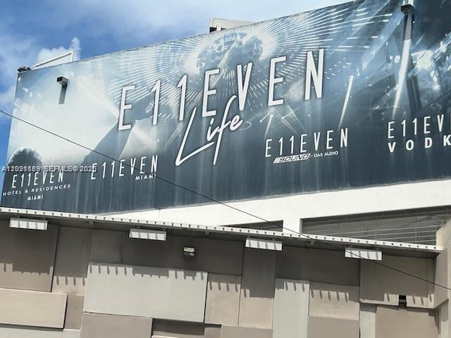 Eleven Hotel - Residential