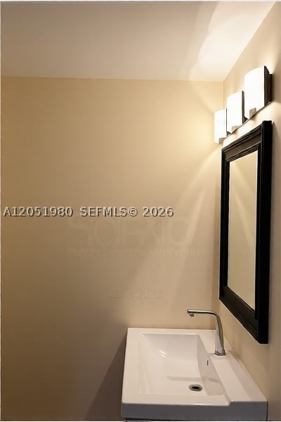 VALENCIA TOWNHOUSE CONDO - Residential Lease