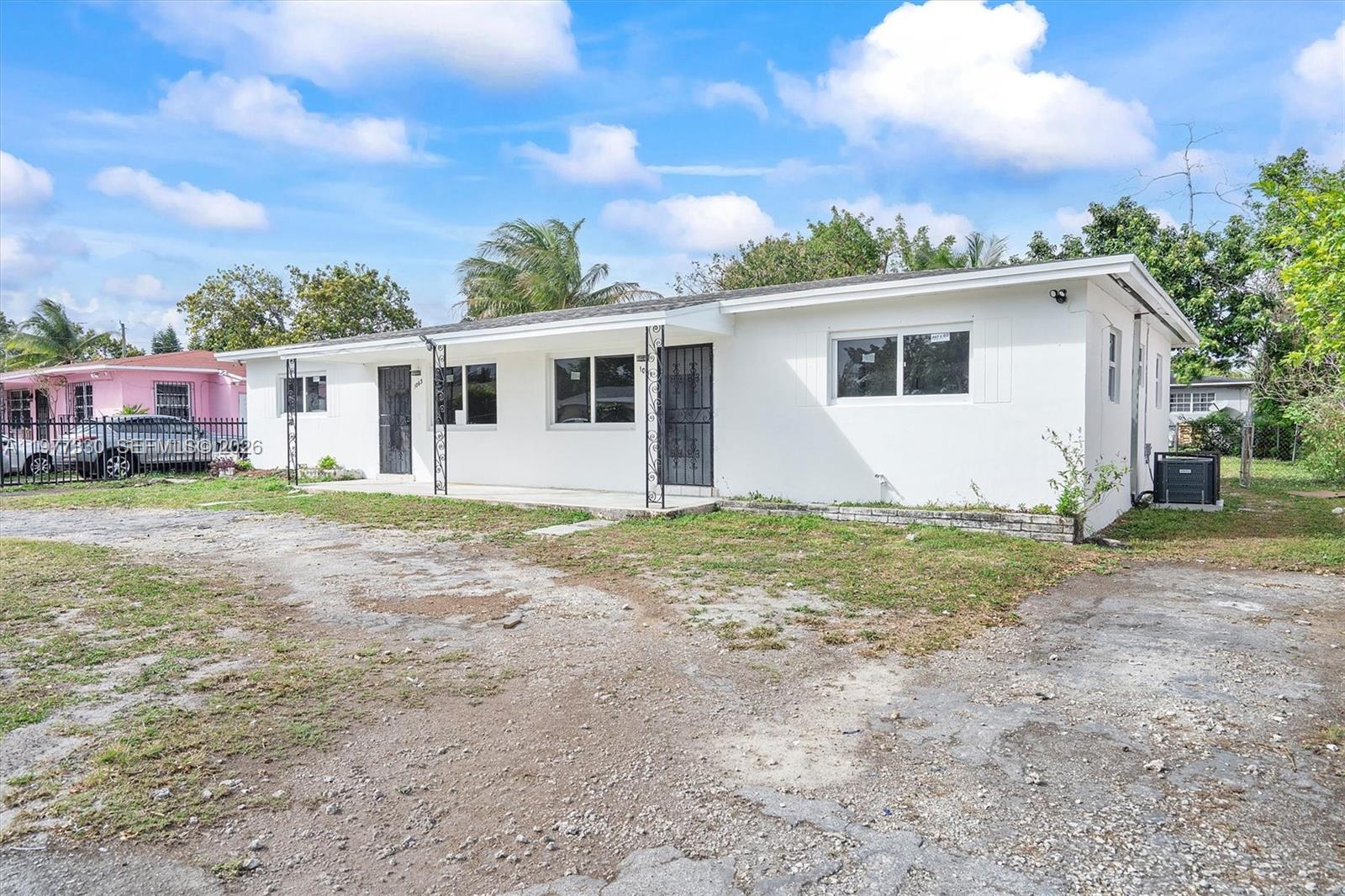 5TH ADDN TO LAWNDALE - Residential Income
