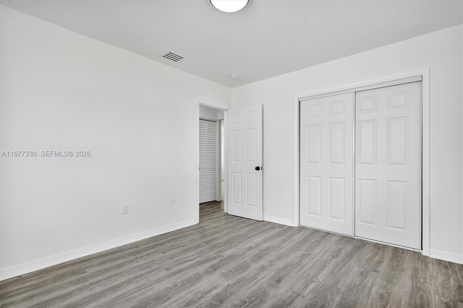 5TH ADDN TO LAWNDALE - Residential Income