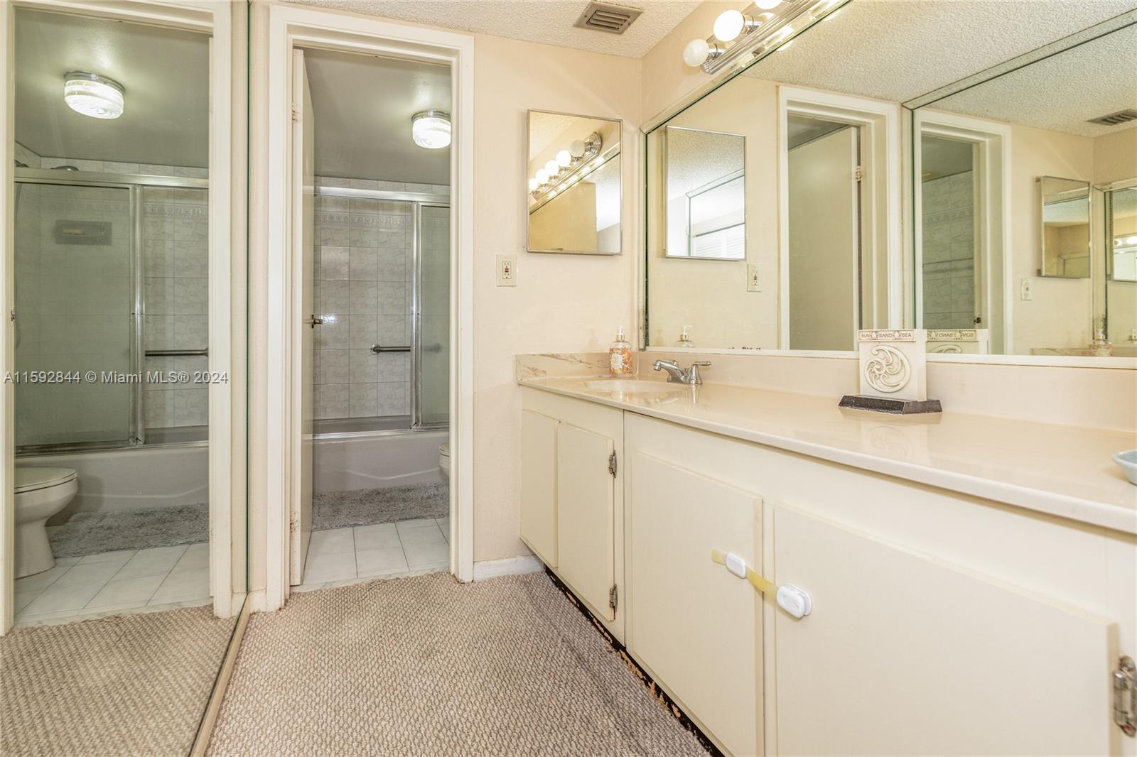 OCEANFRONT PLAZA CONDO - Residential