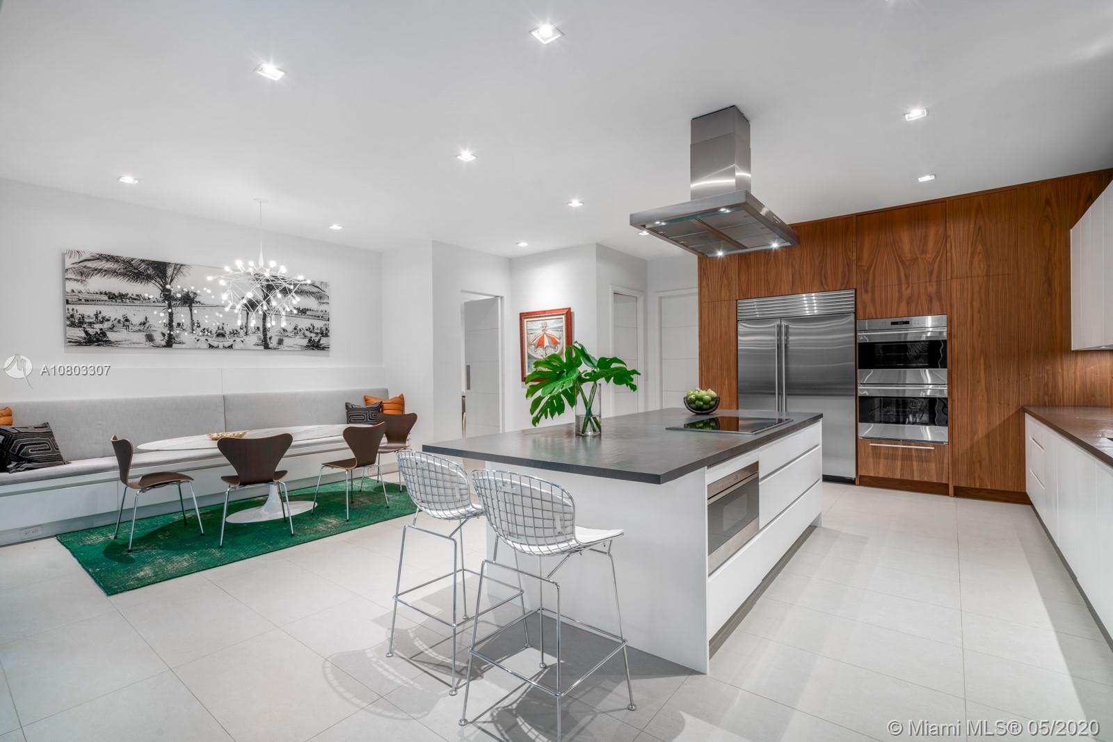 LEAFY WAY - Residential