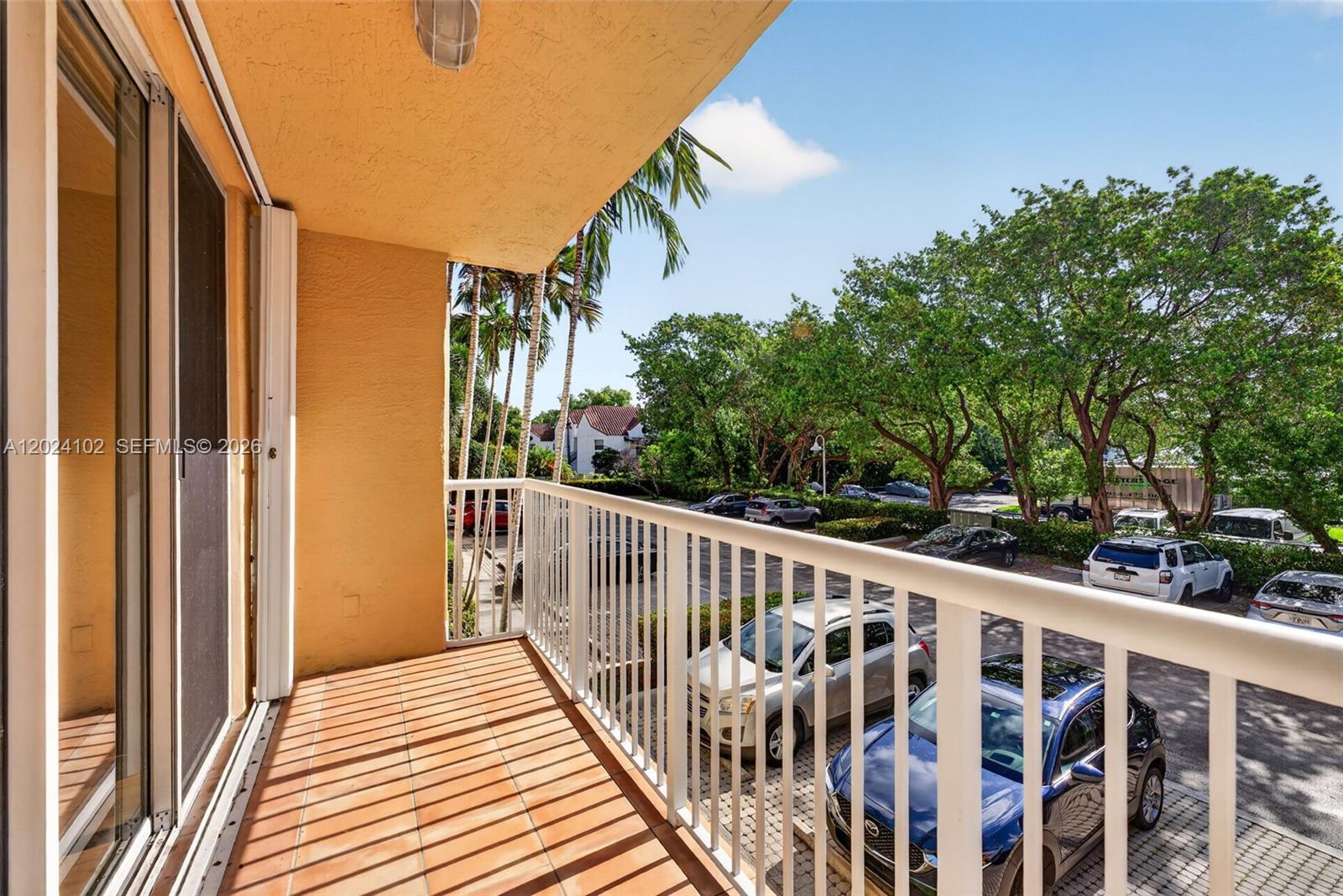 SHERIDAN BEACH CLUB CONDO - Residential