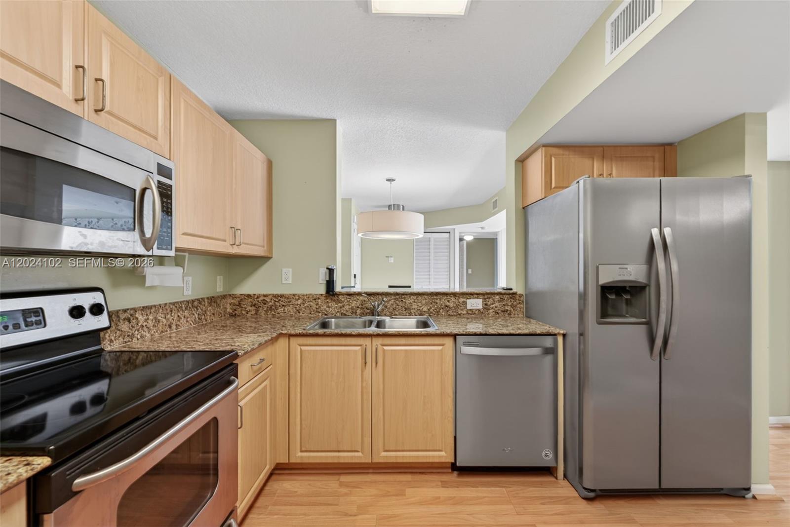 SHERIDAN BEACH CLUB CONDO - Residential