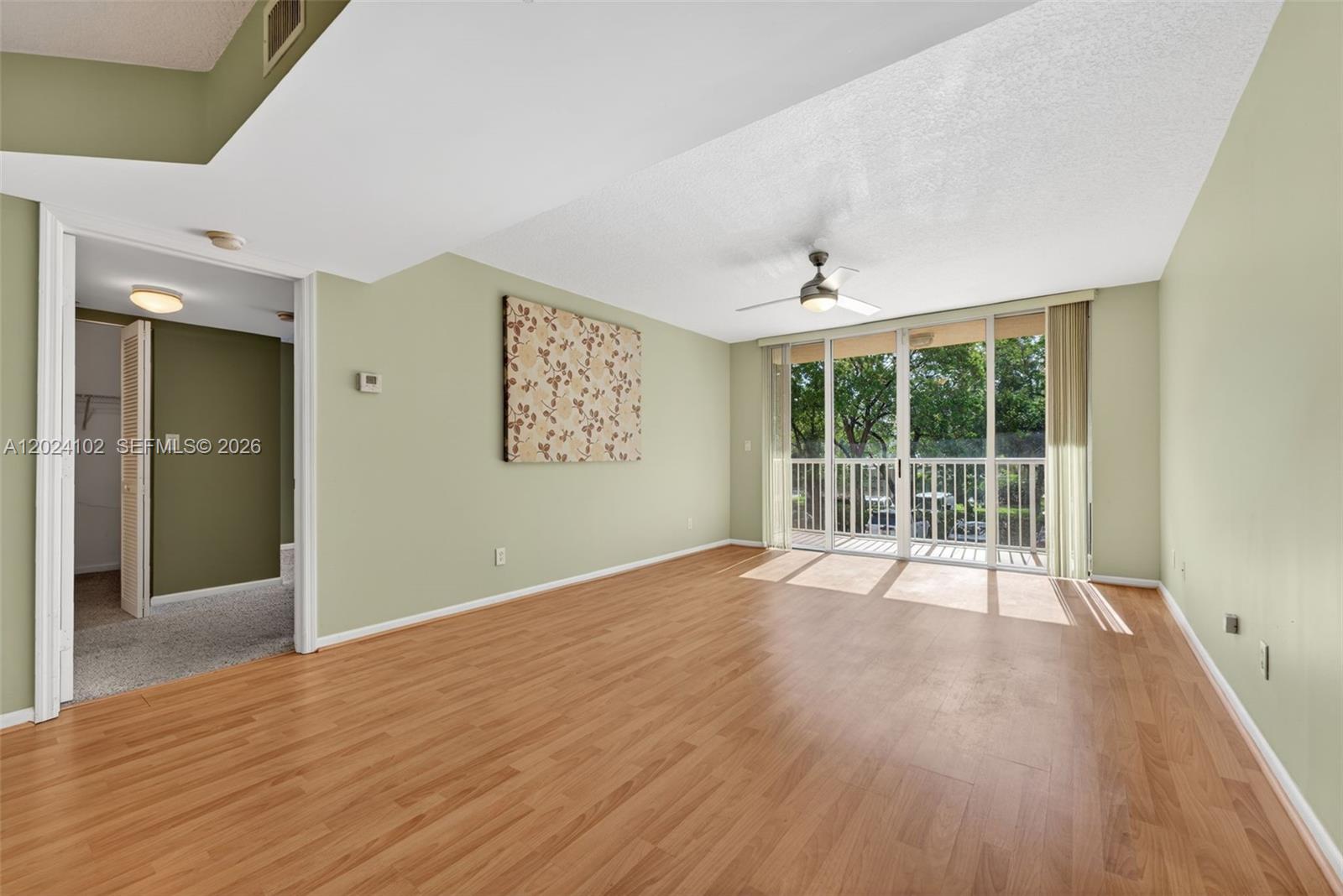 SHERIDAN BEACH CLUB CONDO - Residential