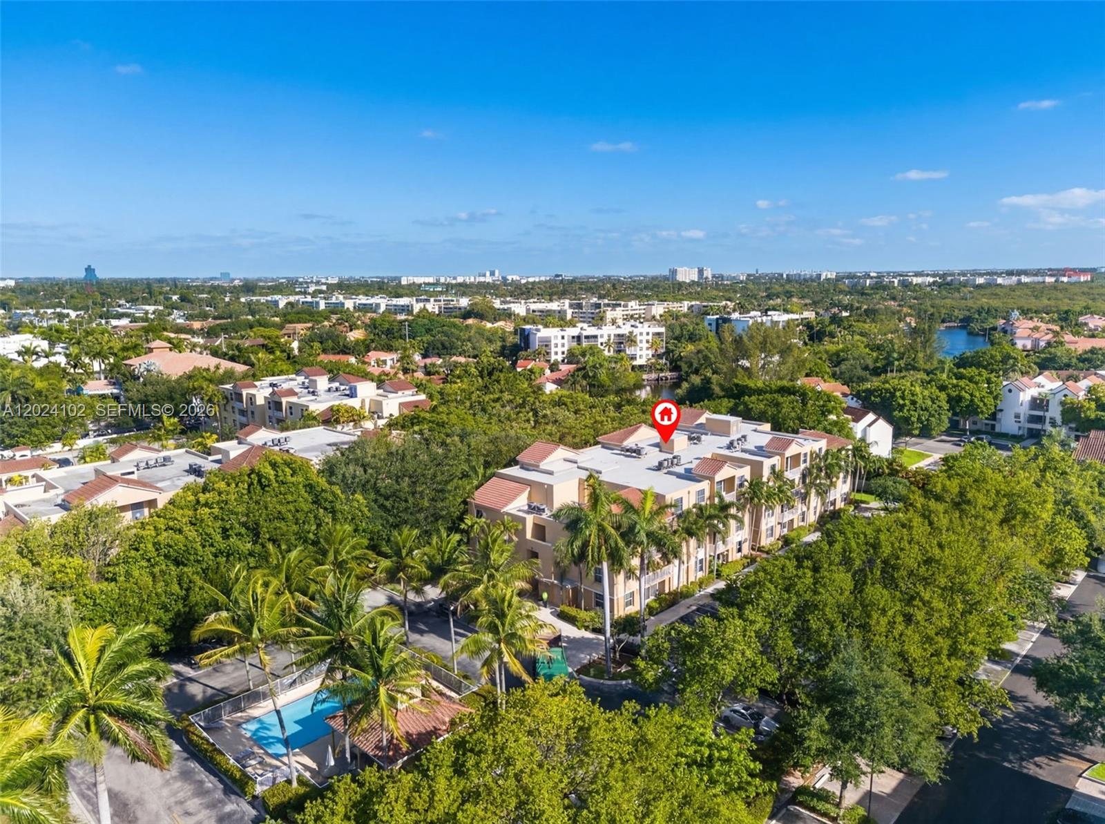 SHERIDAN BEACH CLUB CONDO - Residential
