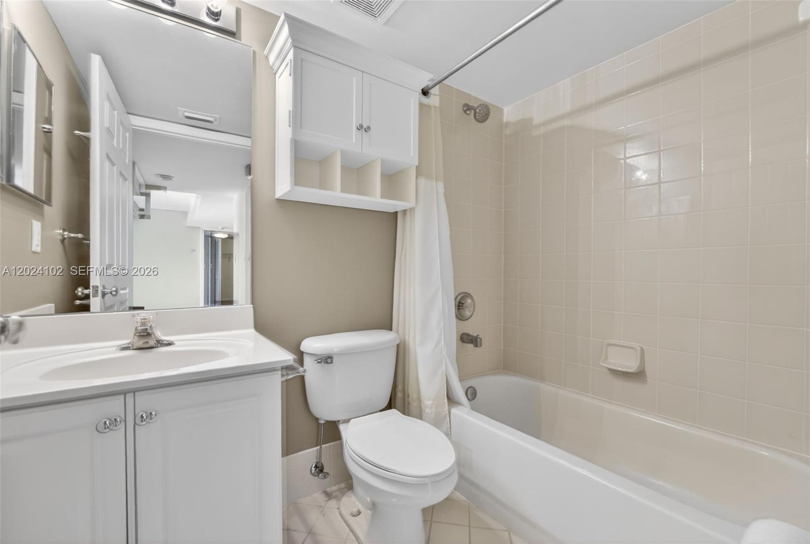 SHERIDAN BEACH CLUB CONDO - Residential