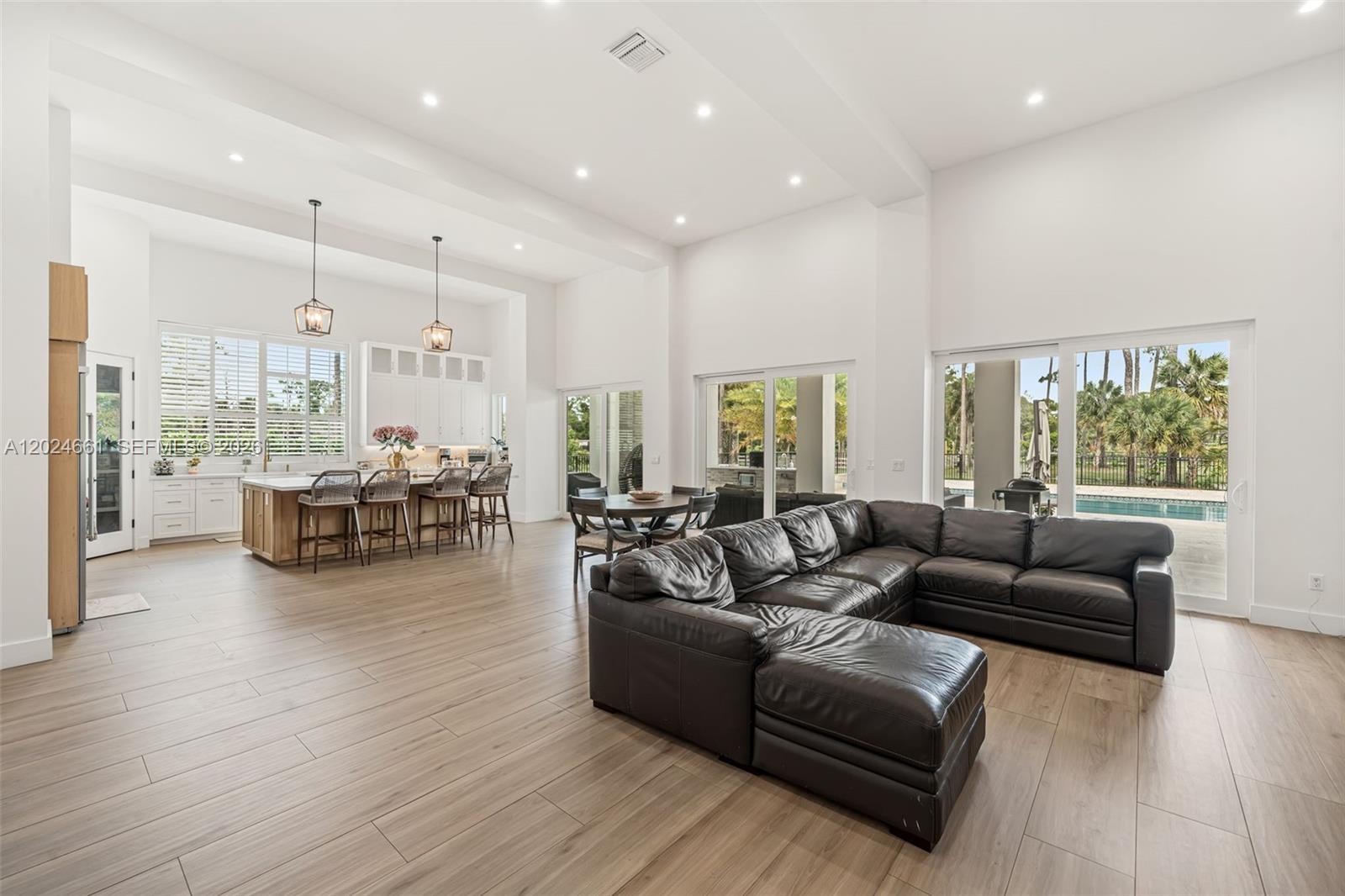 DEER RUN - Residential