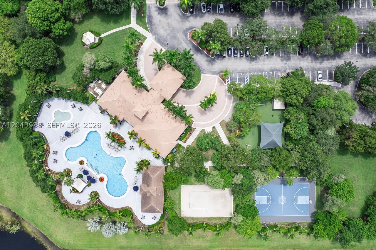 ISLES AT WESTON - Residential