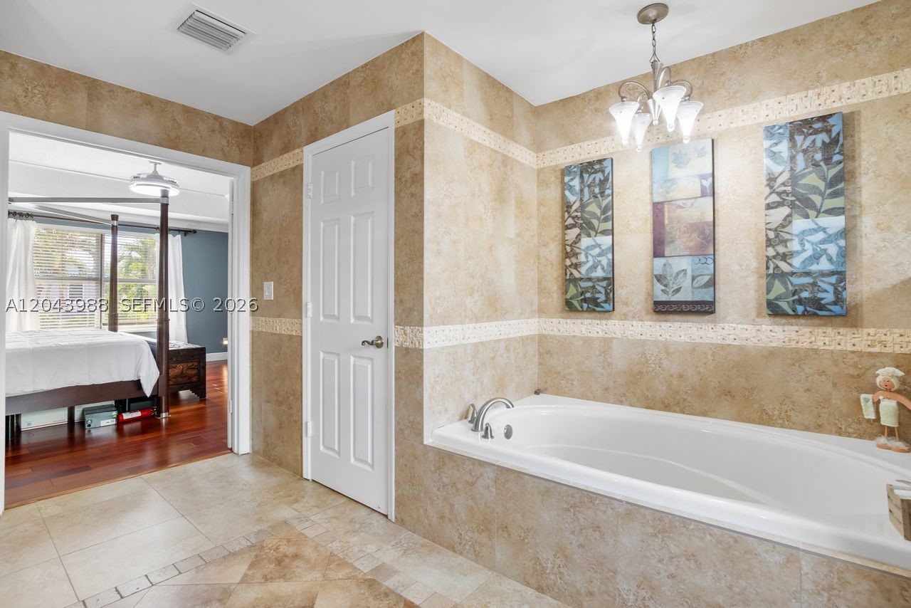 ISLES AT WESTON - Residential