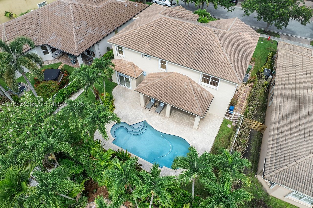 ISLES AT WESTON - Residential