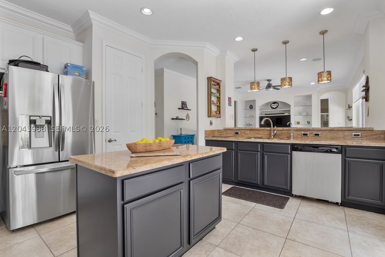 ISLES AT WESTON - Residential