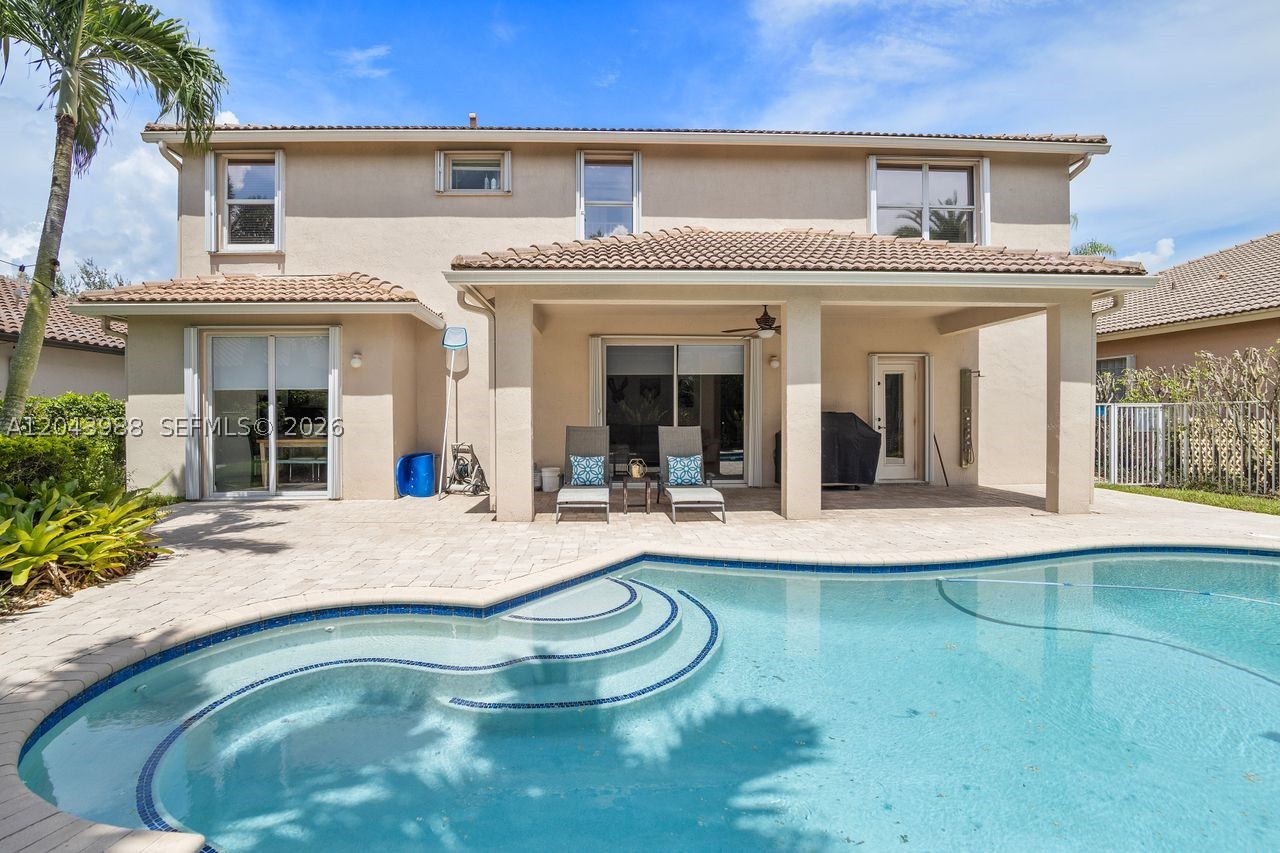 ISLES AT WESTON - Residential