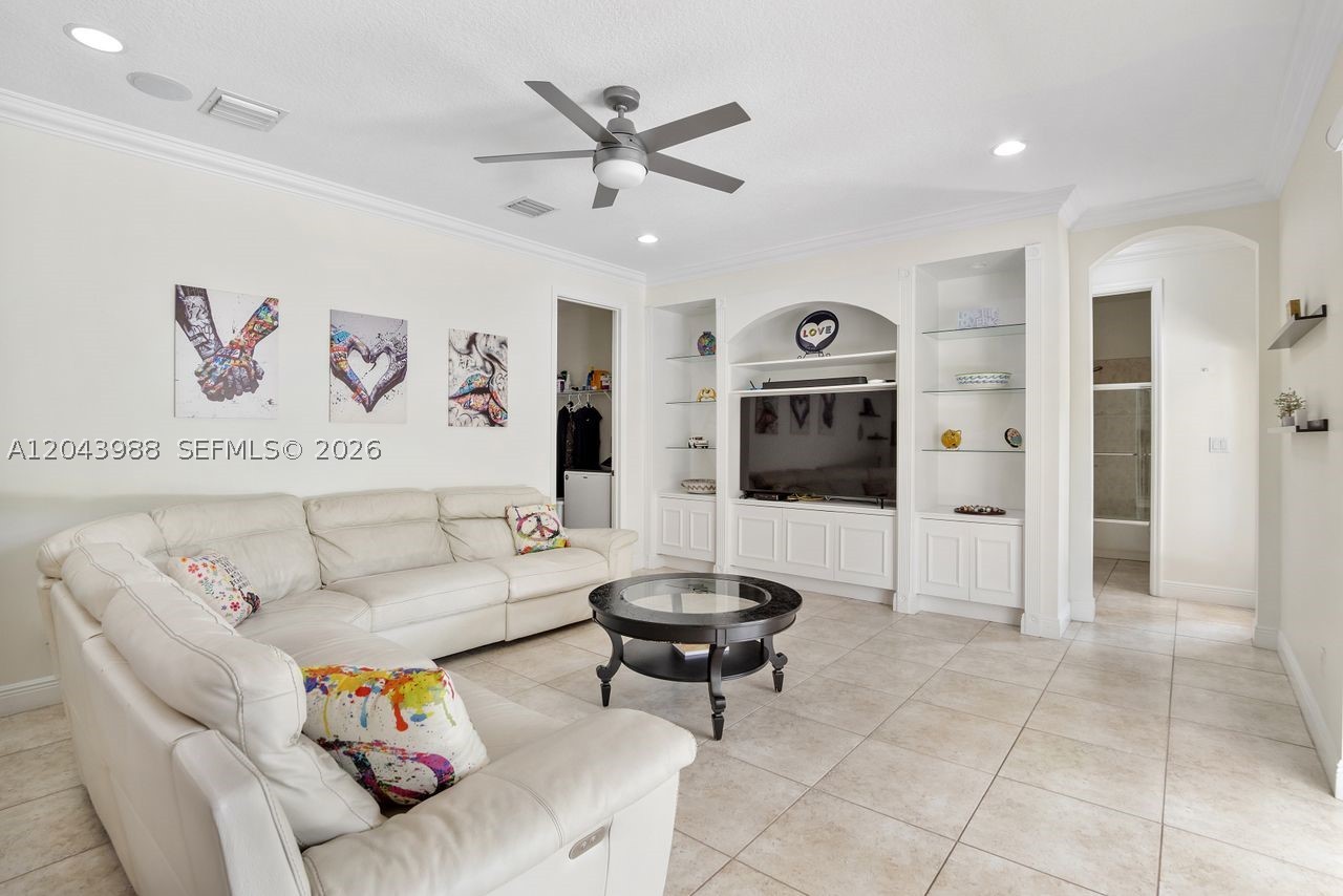 ISLES AT WESTON - Residential