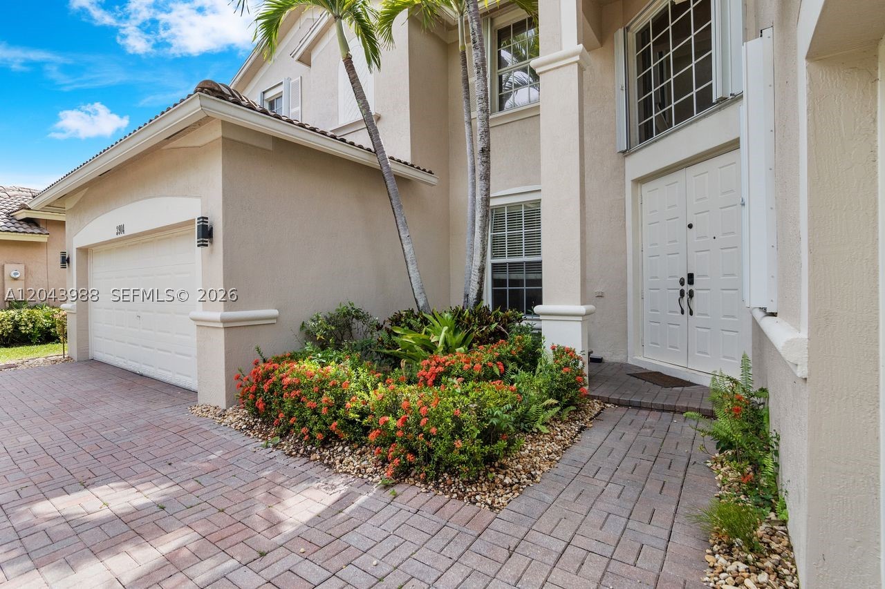 ISLES AT WESTON - Residential