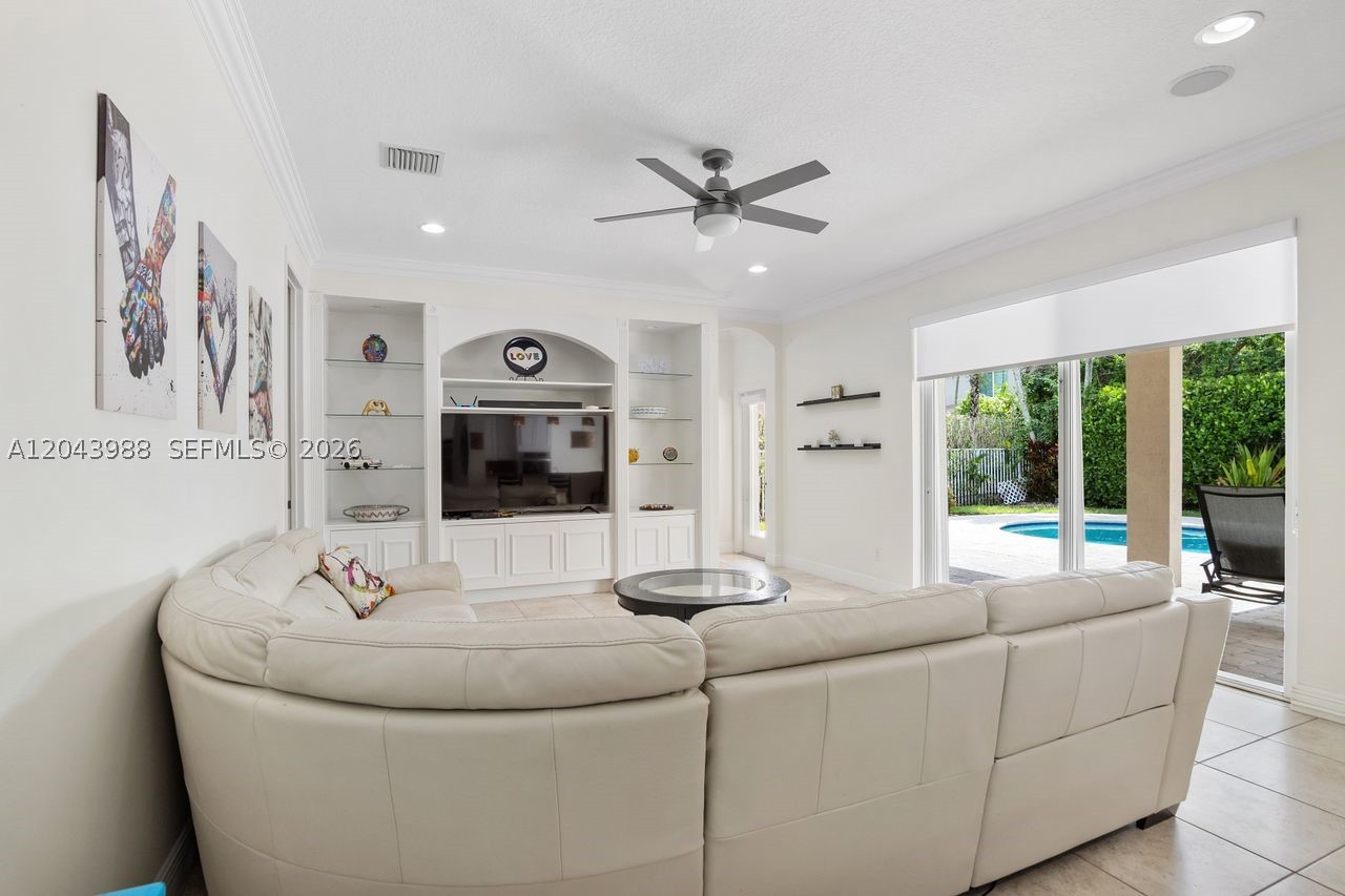 ISLES AT WESTON - Residential