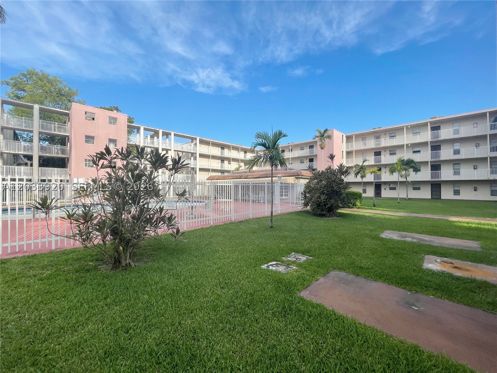 BROOKFIELD SQUARE CONDO - Residential
