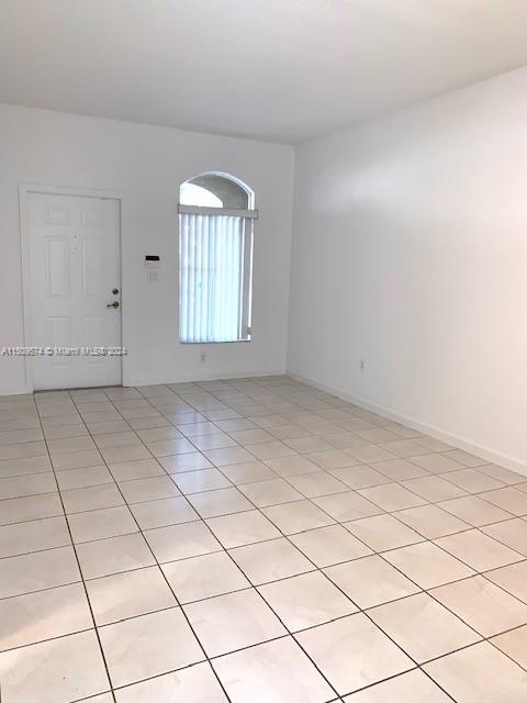 DORAL NORTHEAST TOWNHOMES - Residential Lease