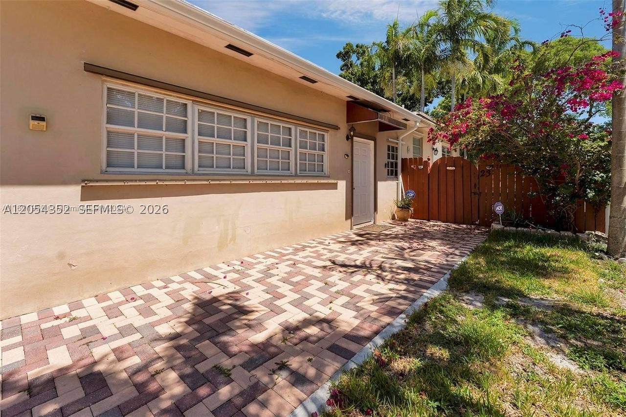 HALLANDALE BY THE SEA - Residential