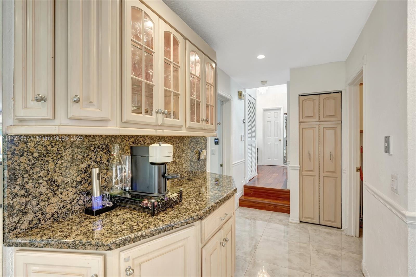 EMBASSY LAKES PHASE II - Residential