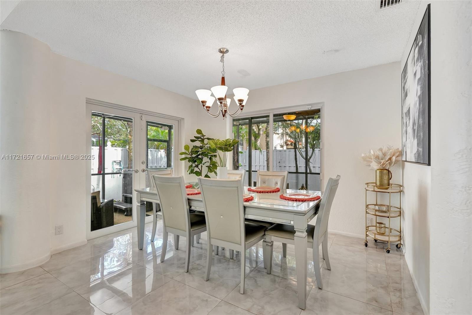 EMBASSY LAKES PHASE II - Residential