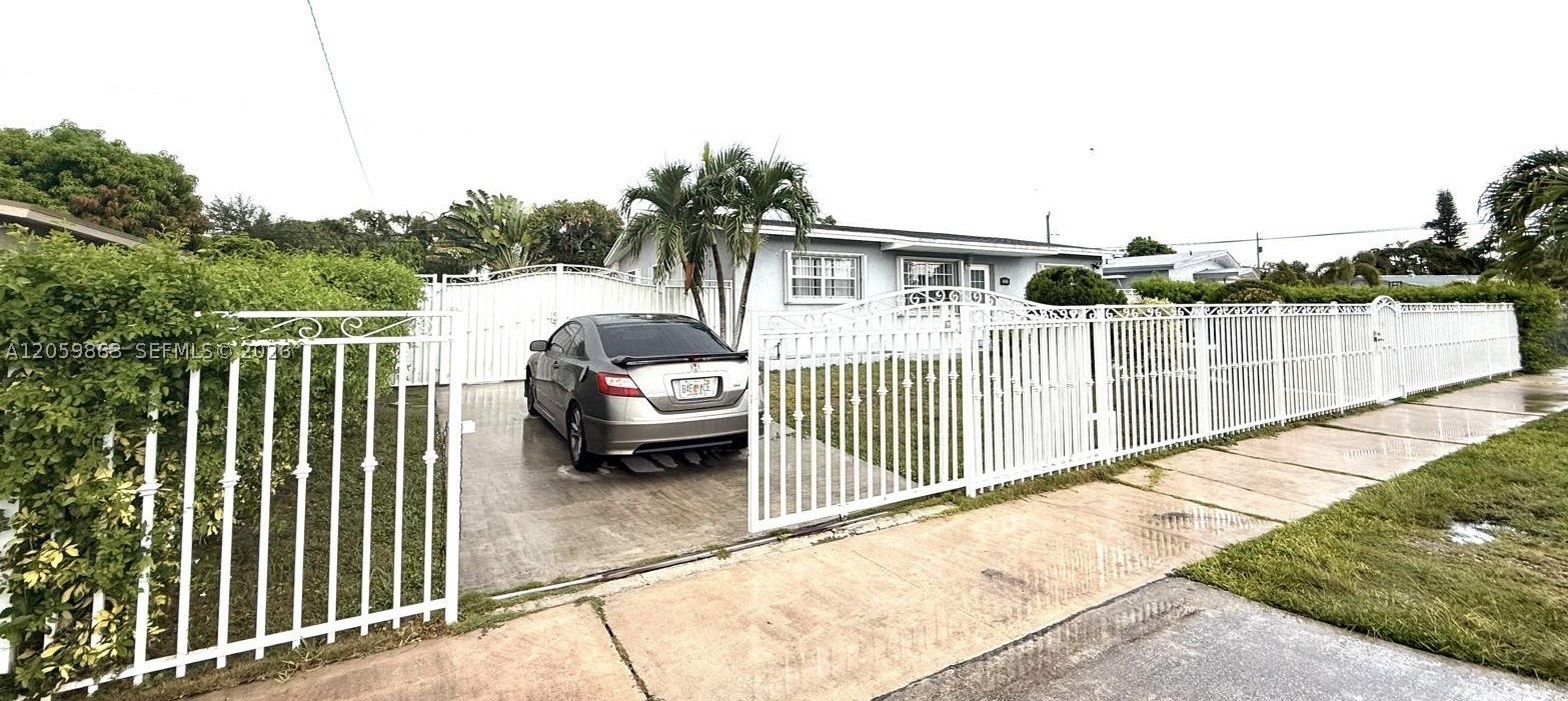 NEW SO MIAMI HGTS SEC F G - Residential