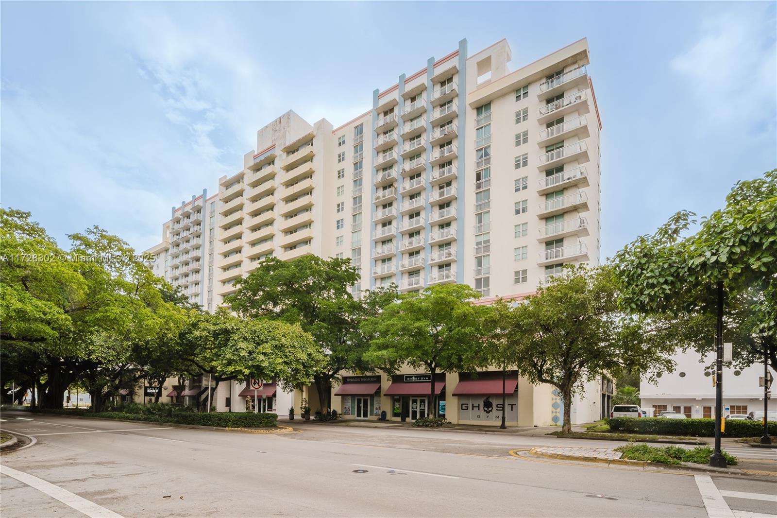 THE ASTON CONDO - Residential Lease