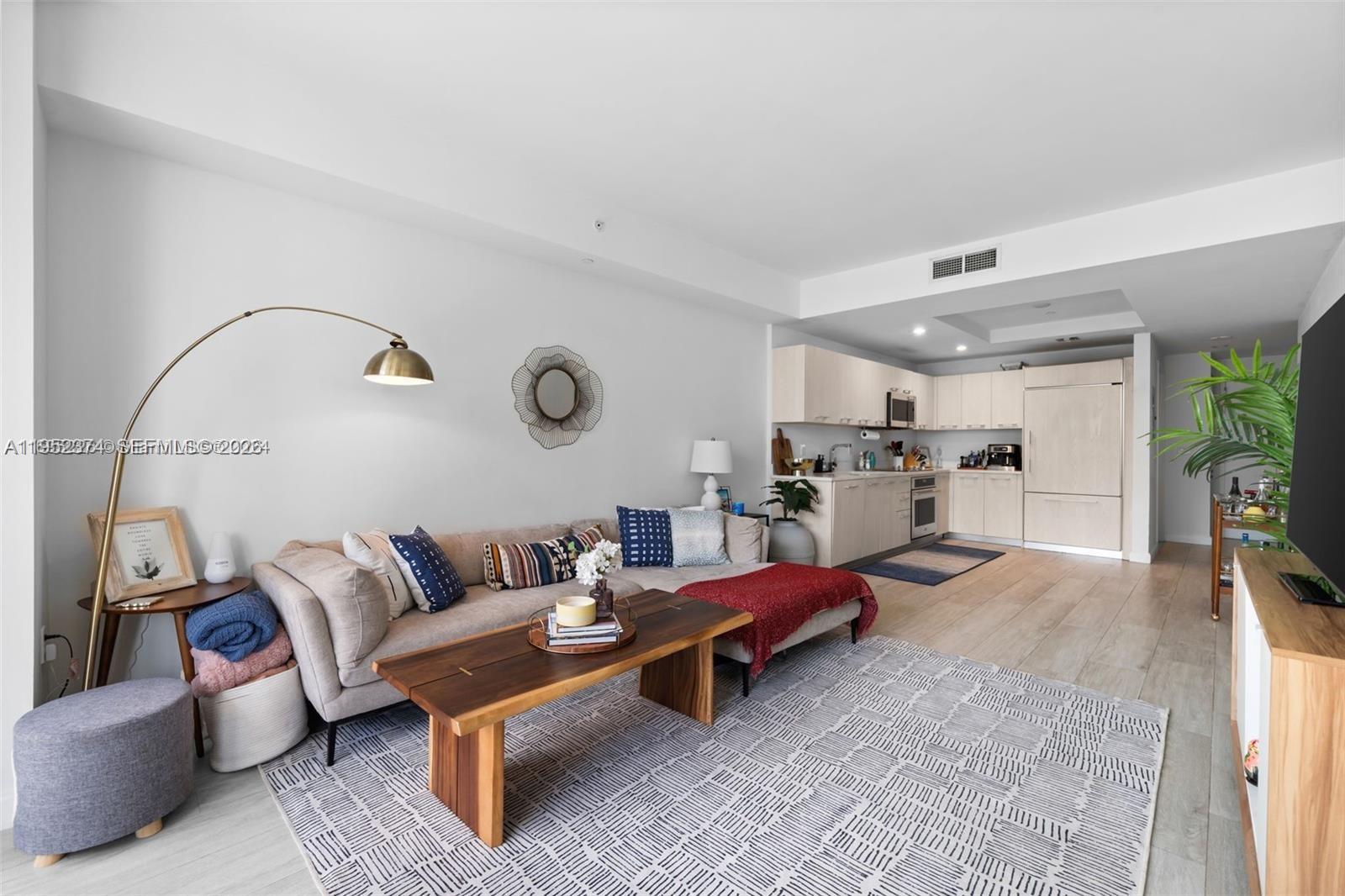 BRICKELL HEIGHTS WEST CON - Residential