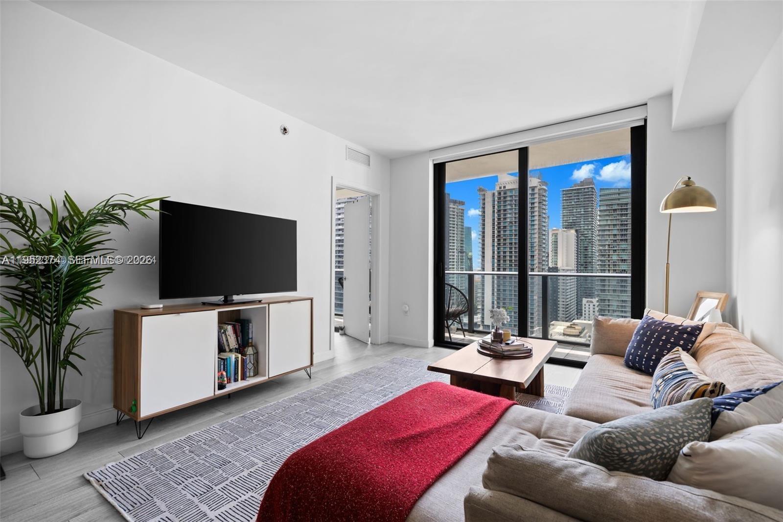 BRICKELL HEIGHTS WEST CON - Residential
