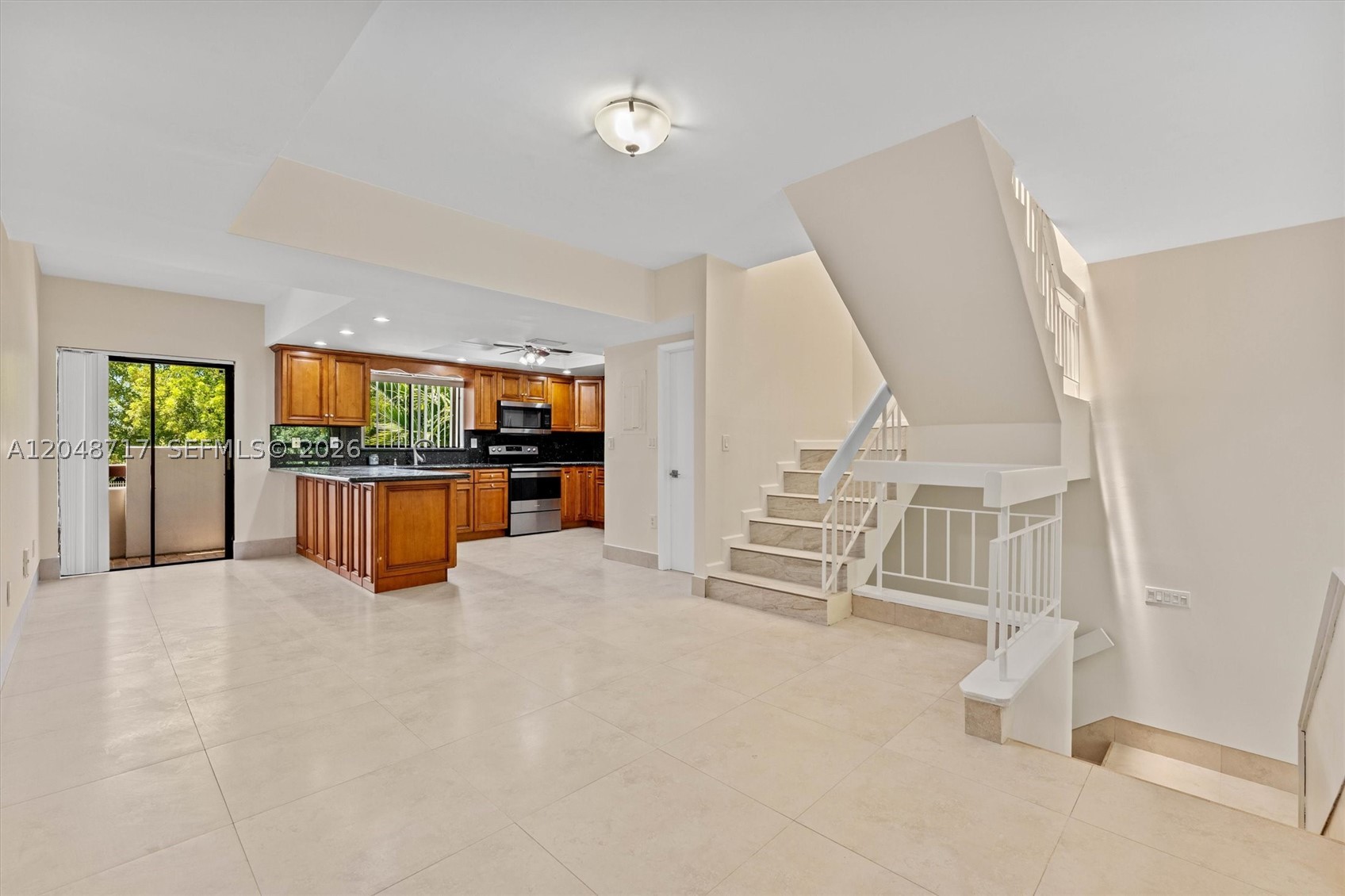 CASA BELLA VILLAS - Residential