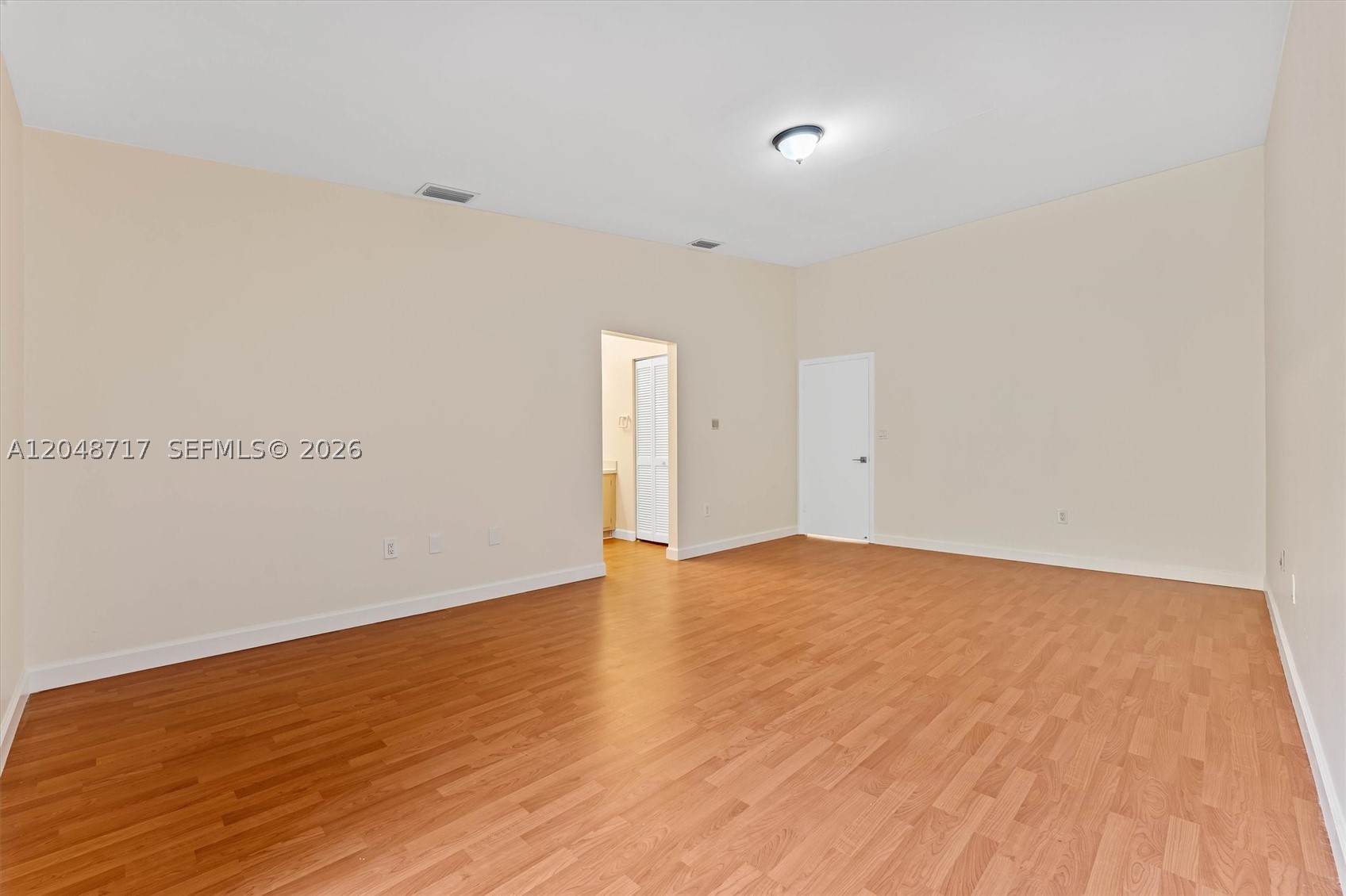 CASA BELLA VILLAS - Residential