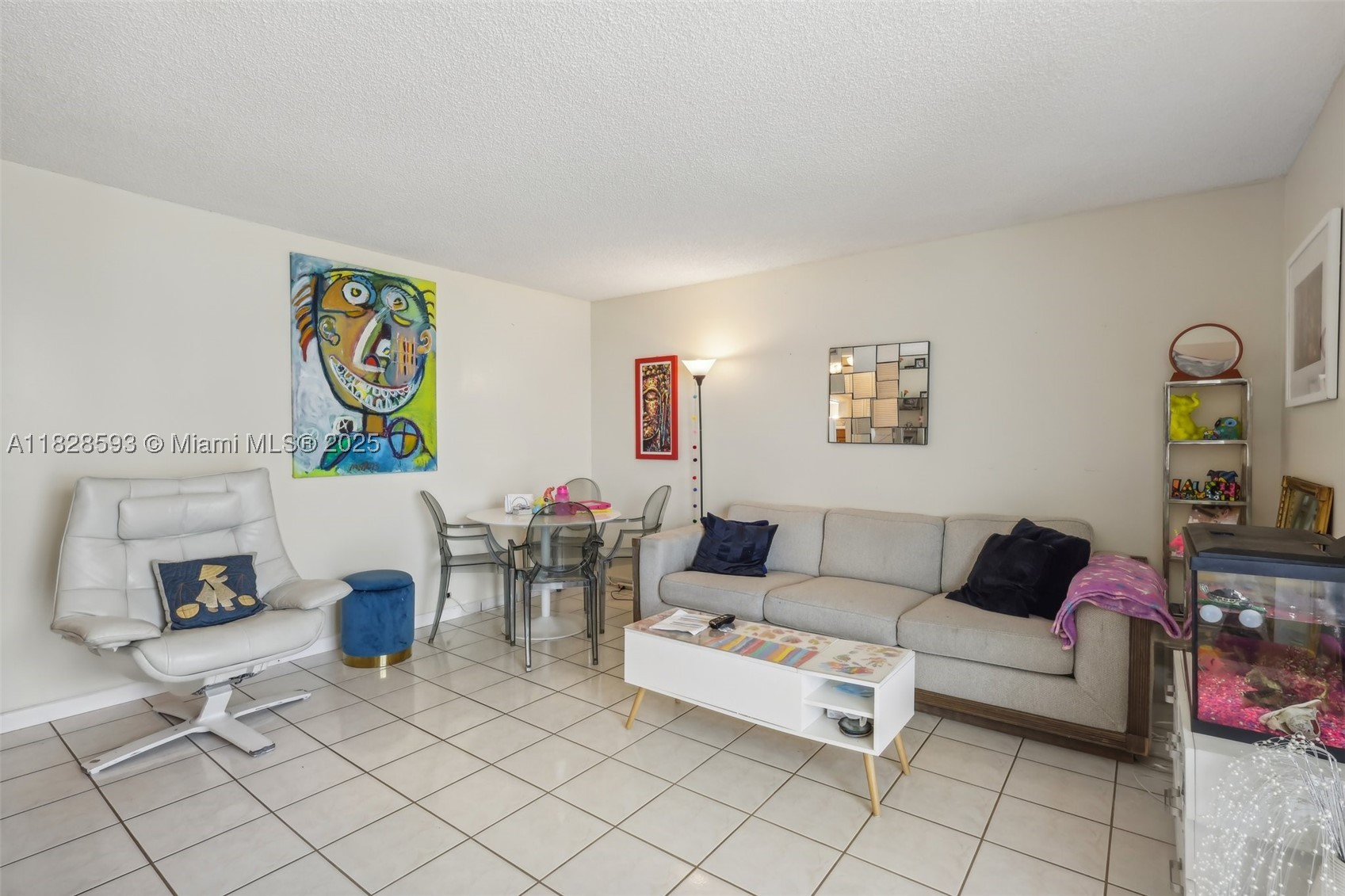 THE RIVIERA CONDO - Residential