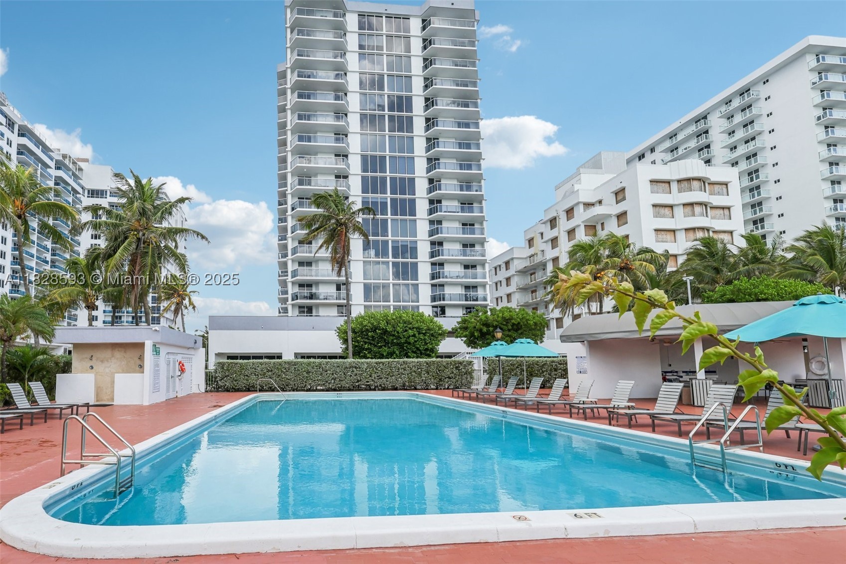 THE RIVIERA CONDO - Residential