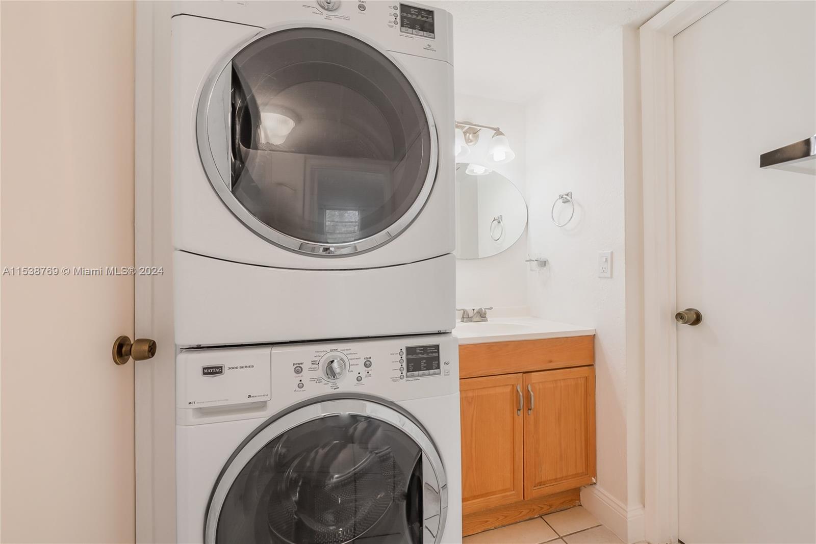 SAN MARCO CONDO - Residential Lease
