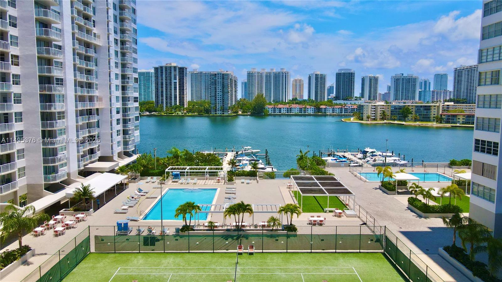 DEL PRADO MARINA - Residential