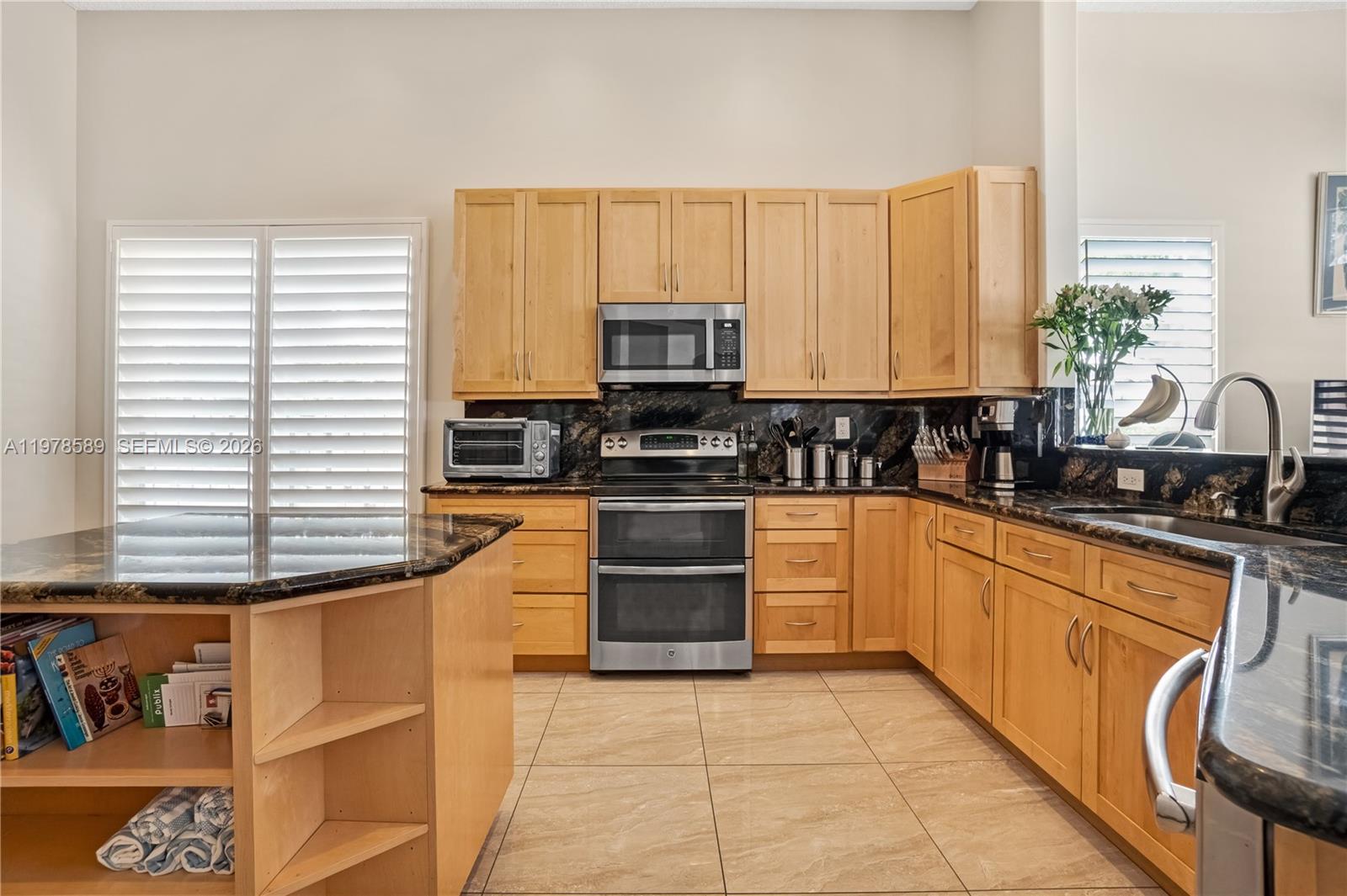 BANYAN OAKRIDGE PLAT - Residential