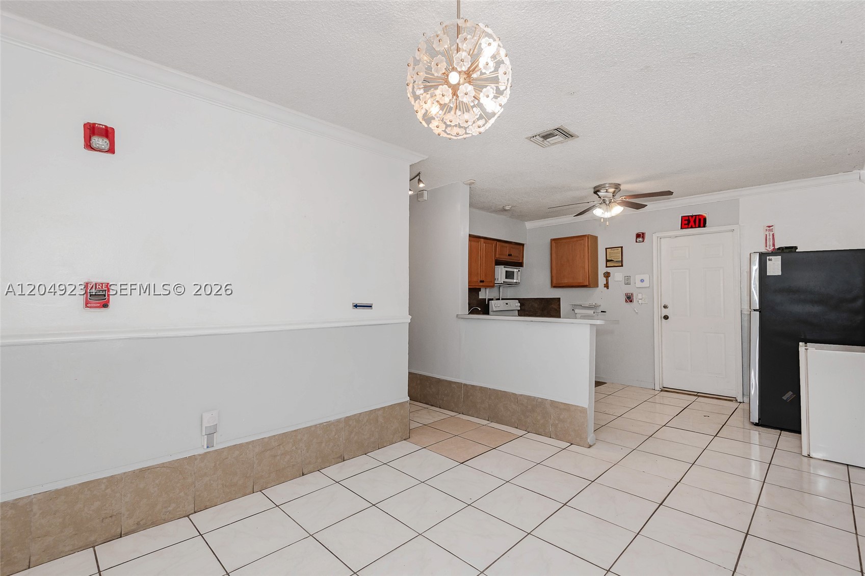 MYRTLE GROVE 1ST ADDN - Residential