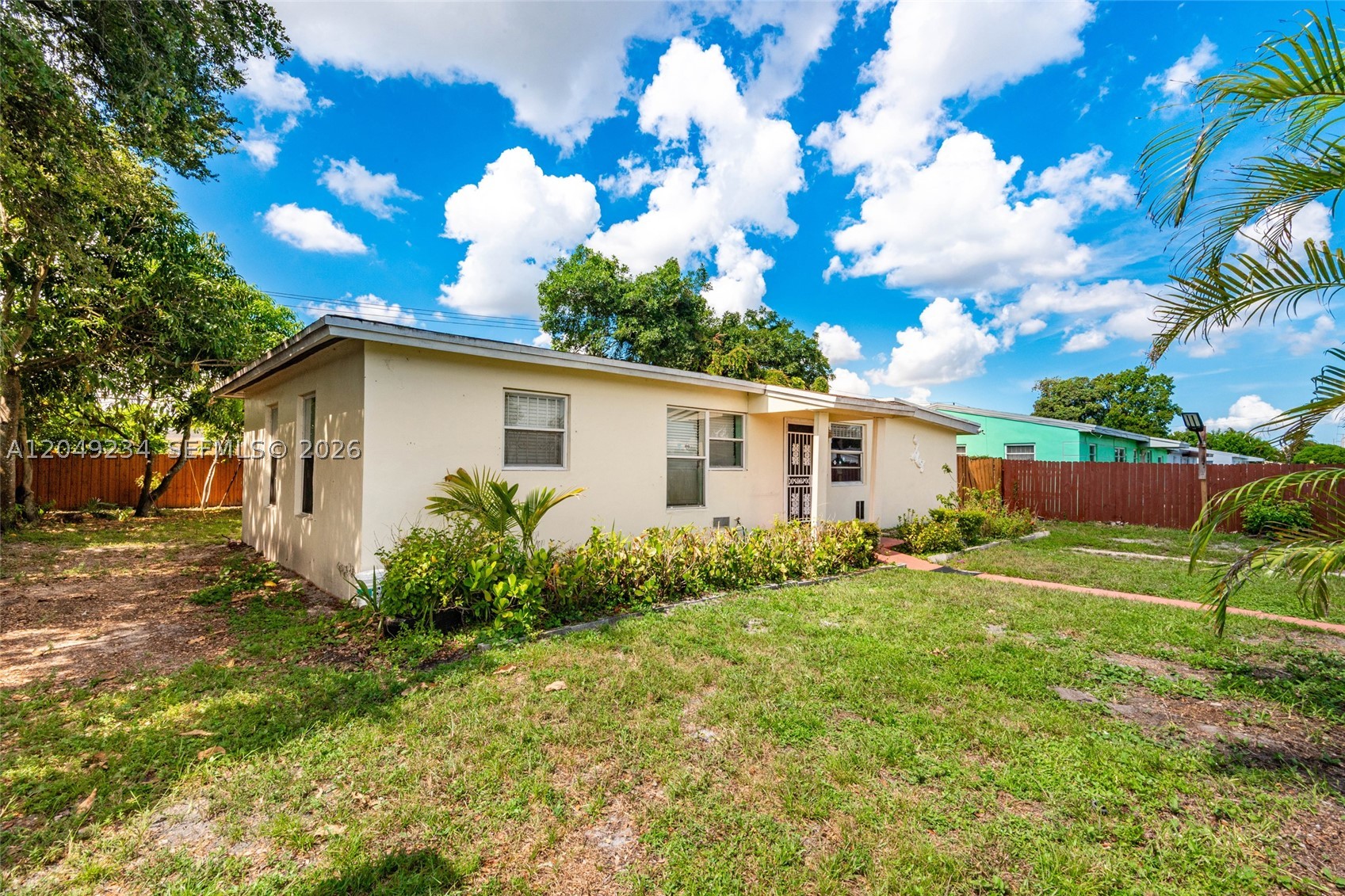 MYRTLE GROVE 1ST ADDN - Residential