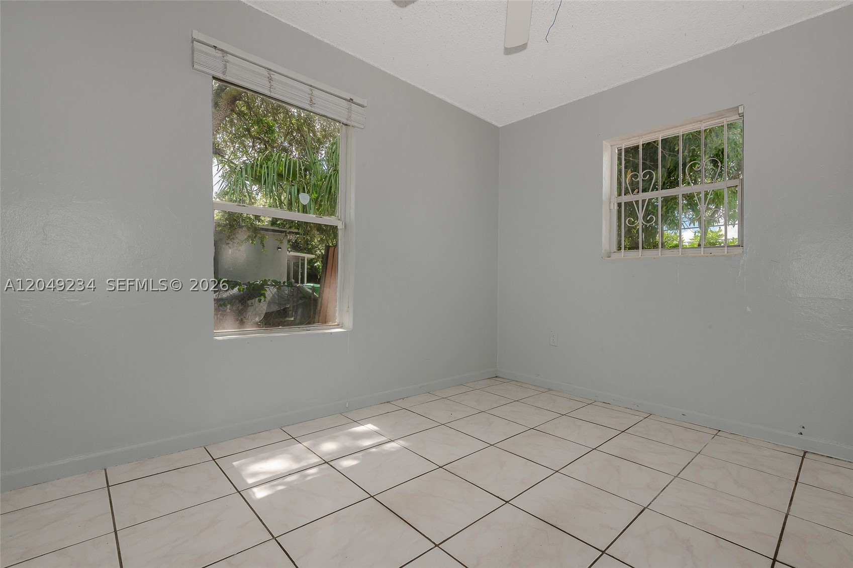 MYRTLE GROVE 1ST ADDN - Residential