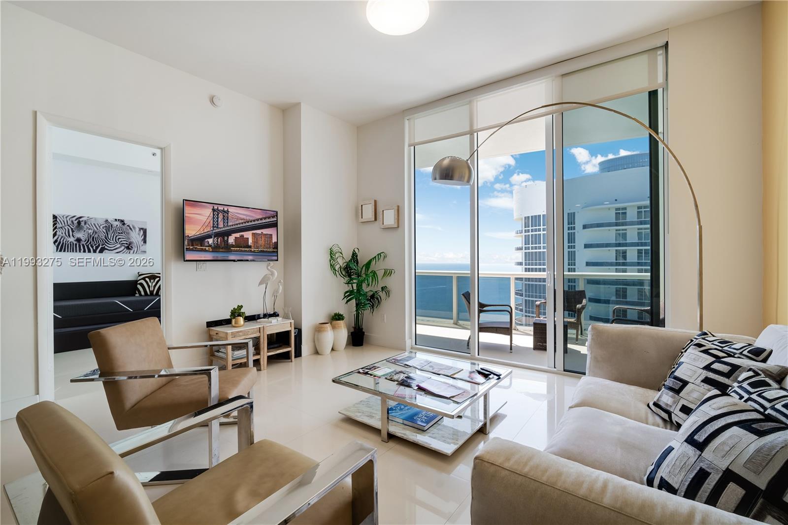TDR TOWER I CONDO - Residential
