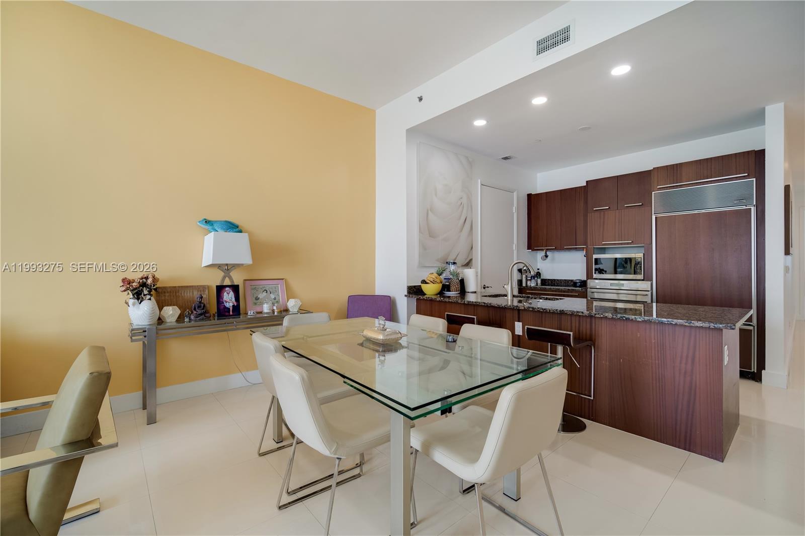 TDR TOWER I CONDO - Residential