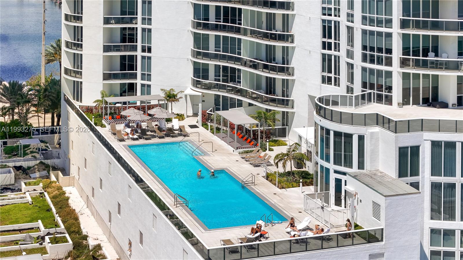 TDR TOWER I CONDO - Residential