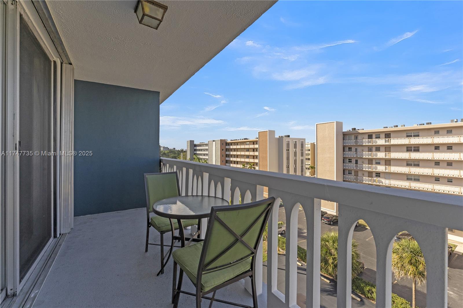 MEADOWBROOK CONDO APTS BL - Residential